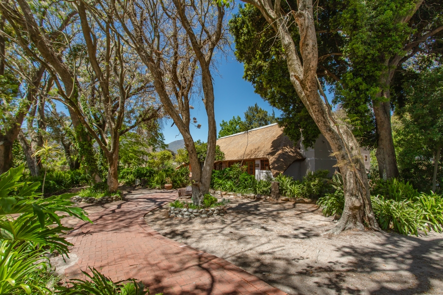 11 Bedroom Property for Sale in Franschhoek Rural Western Cape